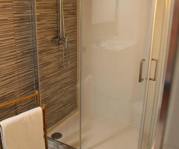 Serapicos House * Браганса