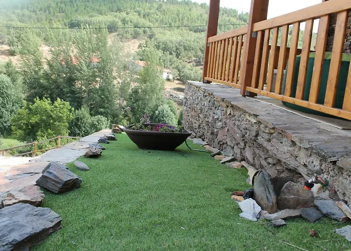 Serapicos House Feriehus Bragança